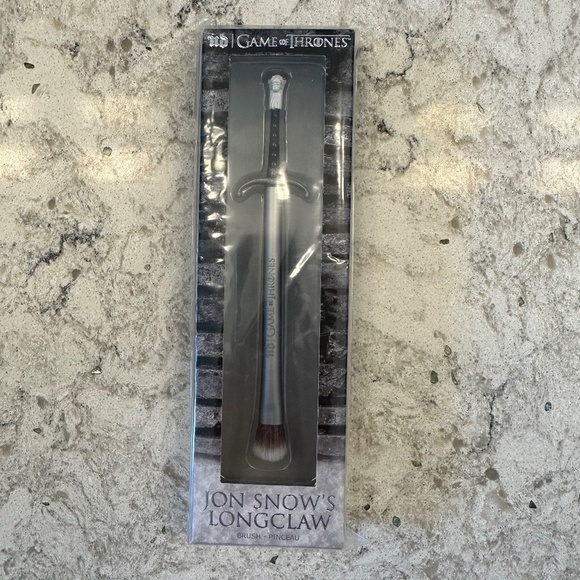Urban Decay Games of Thrones Jon Snow Longclaw Eyeshadow Brush - Picture 2 of 7